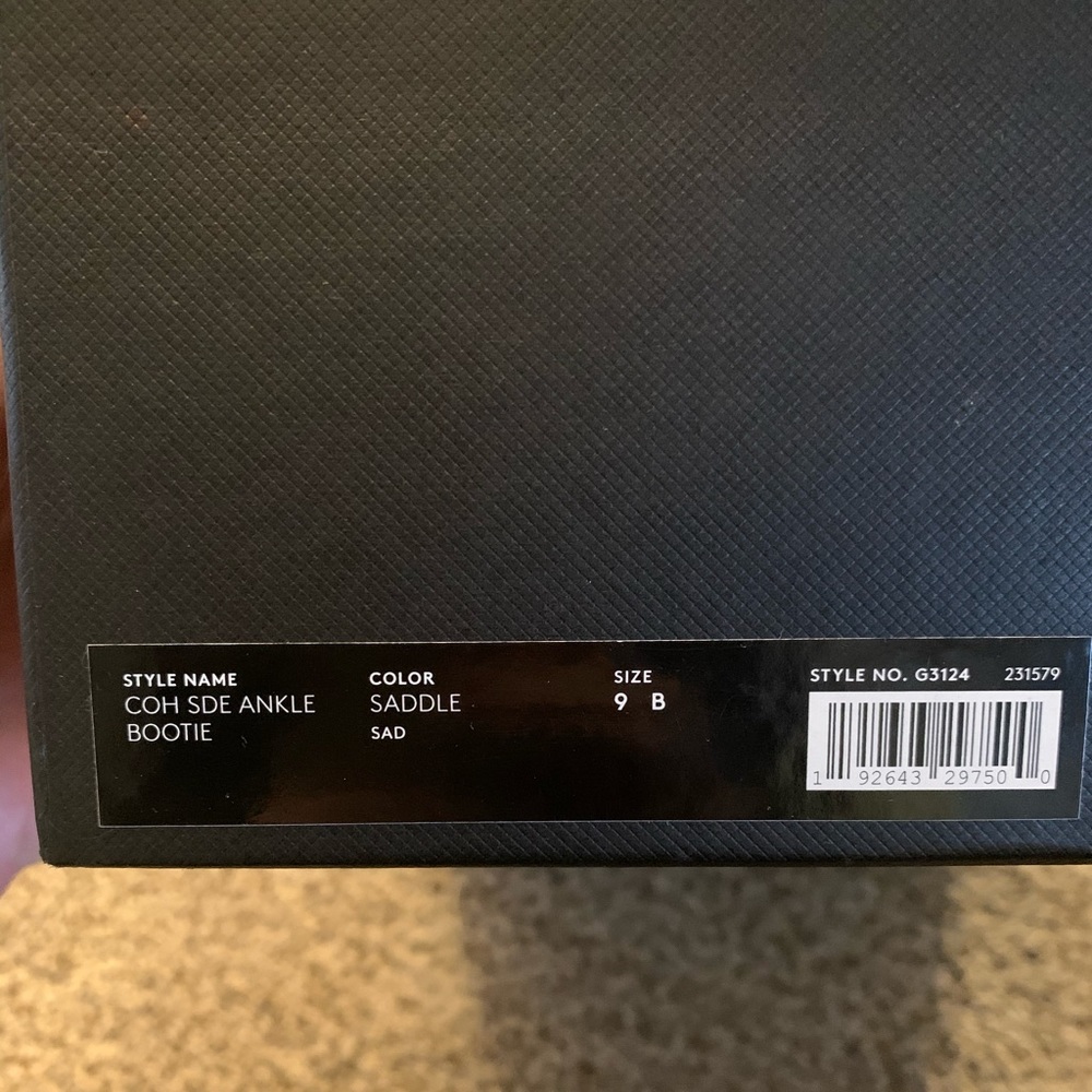 NWT Coach Women's Suede Ankle Bootie Saddle 9 M - Picture 7 of 8